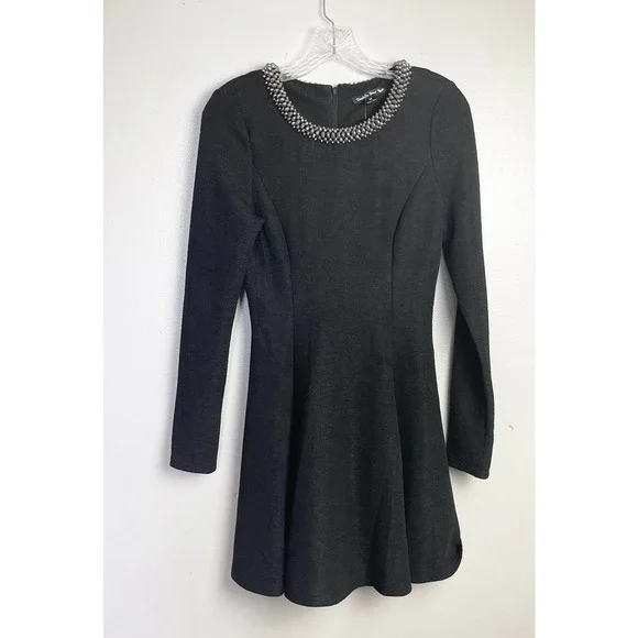 black dress with beaded collar Susi&Rita Elegant Pearl Beaded Velvet Dress Women 2019 Half Sleeve Sho –  half sleeves dress main image 0